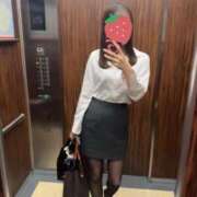 早乙女　しずか 🗓️ OLピンクコレクション