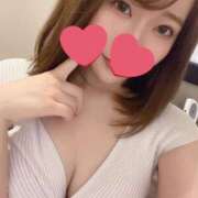 辻　かな 浮気しそう😷 現役ナースが精液採取に伺います 梅田店