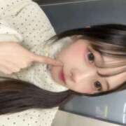 しずく 明日いる💧 E+アイドルスクール新宿・歌舞伎町店