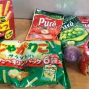 葉山つぐみ お菓子美味しいー！🍭 聖リッチ女学園