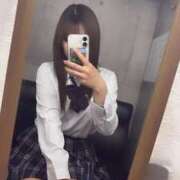 みお 出勤😍 チェリー