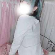 しいな （.•・.❀）ｱｹｵﾒ E+アイドルスクール船橋店