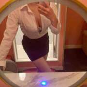 ヒメ日記 2026/04/16 10:33 投稿 葉山　ひな 雫(しずく)