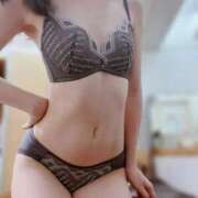 ヒメ日記 2026/04/09 09:29 投稿 みお【黒髪ロングで恋を誘う♡】 LIPS(リップス)