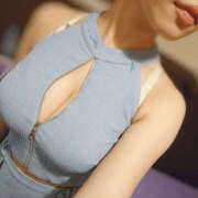 ひなこ おはようございます☀︎ バイオレンス