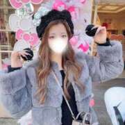 ゆら 登校💓‪ ホワイトハウス