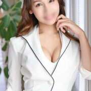 Sena はじめましてのご挨拶です?? LUXURY（ラグジュアリー）