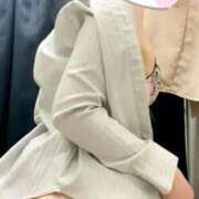 ヒメ日記 2026/04/09 18:43 投稿 礼拝ジェシカ THE痴漢電車.com