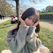 ねね 本日初出勤😽💛 めっちゃスイスク梅田店