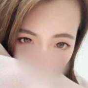 麻生みなと 見つめ合い? 華椿