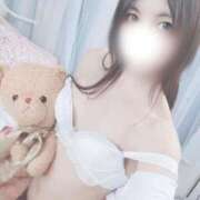 すずめ 本日入店🍀 E+アイドルスクール