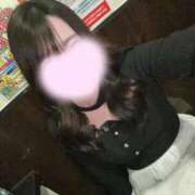 瞳(ひとみ) 残りわずか🌷 麗しい人妻 新宿本店