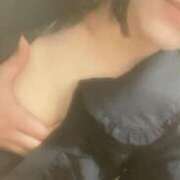 ヒメ日記 2026/01/04 11:59 投稿 深山みずは 全裸にされた女たちor欲しがり痴漢電車