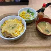 ヒメ日記 2026/01/10 08:22 投稿 深山みずは 全裸にされた女たちor欲しがり痴漢電車