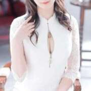 真白かなで 真っ白な＿＿ BLENDA V.I.P東京店