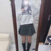 まみ 2月ラスト出勤🍫 秋葉原鑑賞ガール