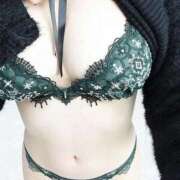 ちはる 今月の出勤と来月以降について🌷 Salon du M-えっちなお姉さんのM性感デリバリー-五反田店