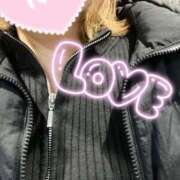 りお 明日も12時から！ 錦糸町ぽちゃカワ女子専門店！我慢できないの！