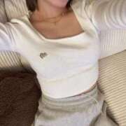 もも☆天然Gカップ美少女 お知らせ😭💦 Hills Premier