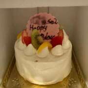 うゆ お店にお誕生日お祝いしていただきました😭💖 ていくぷらいど.学園