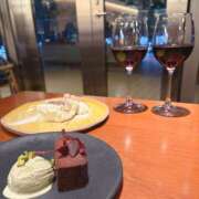 なな ワインな夜 おクンニ学園 横浜関内校