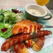 星奈　ひまり 🥐💛 OLピンクコレクション