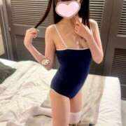 なの『ガチ元アイドル★ 真面目で小っちゃくて巨乳でパーフェクト！』 自分磨き中なのっ🫧🤍 錦糸町派遣型JKリフレガチあい