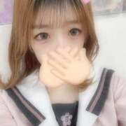 つき おやすみ💛 The White