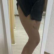 ひま 何してるの〜❓ クイーン＆プリンセス【完全日本人専門店】