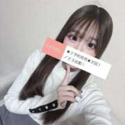 ふゆ 完売🈵✨️ E+アイドルスクール新宿・歌舞伎町店