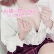 よる（奥様） ＼( `･ω･)┐ｼｭﾀｯ 姫マーケット