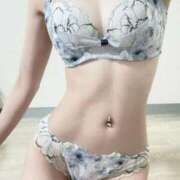 なぎ まだまだイケるよね‎🎀 デリヘルラボ・クレージュ