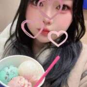 まお 🍨 白いぽっちゃりさん五反田店