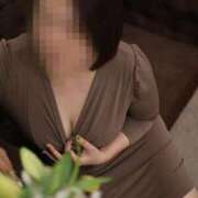 西岡(にしおか) 初めまして😘 人妻出逢い会 百合の園 山の手本店