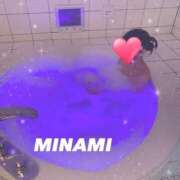 みなみ トクベツになりたい LOVE CLOVER（らぶくろーばー）