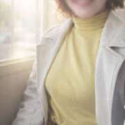 新人　さくら ピタッとしたタートルニット MADAME Luxe