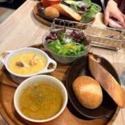 ヒメ日記 2026/03/22 21:56 投稿 隣のメイ 人妻ジャンキー