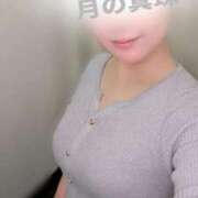 ヒメ日記 2026/01/20 09:24 投稿 大原みかこ 月の真珠-新宿-