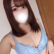 ちあき（芸能人級×キス魔！ 🐝初めましてちあきです🍯 ハニービー（Honey Bee）