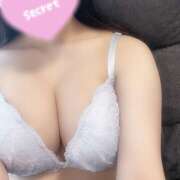 ゆな 出勤してますっ！ ピンキーエコ