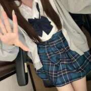 ヒメ日記 2026/04/02 13:50 投稿 ありえる 学校帰りの妹に手コキしてもらった件 梅田