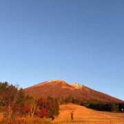 ゆん おはにゃん‎^_^♡ The White