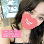 りり じーーー👀💞 萌えカワ