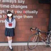 ヒメ日記 2026/04/03 20:45 投稿 水玉しずく 素人専門キラキラ学園