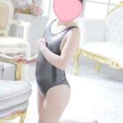 ヒメ日記 2026/03/08 19:03 投稿 せな コーチと私と、ビート板･･･