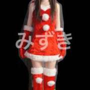 みずき ⚠️⚠️ LOVE CLOVER（らぶくろーばー）