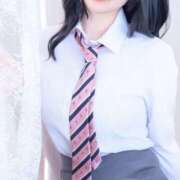 りこ はじめまして👒 E+アイドルスクール品川店