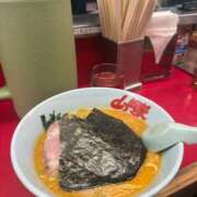 えりな 🍜 新宿クリスタル