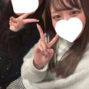 ちか お友達と会ってる時も思い出しちゃう🥺 白いぽっちゃりさん