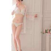 生井深花穂 久しぶりなのに😭 お姉さんCLUB